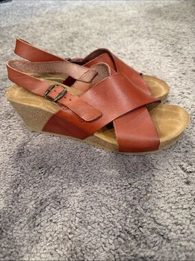 Women's Tan Leather Slingback Wedge Sandals